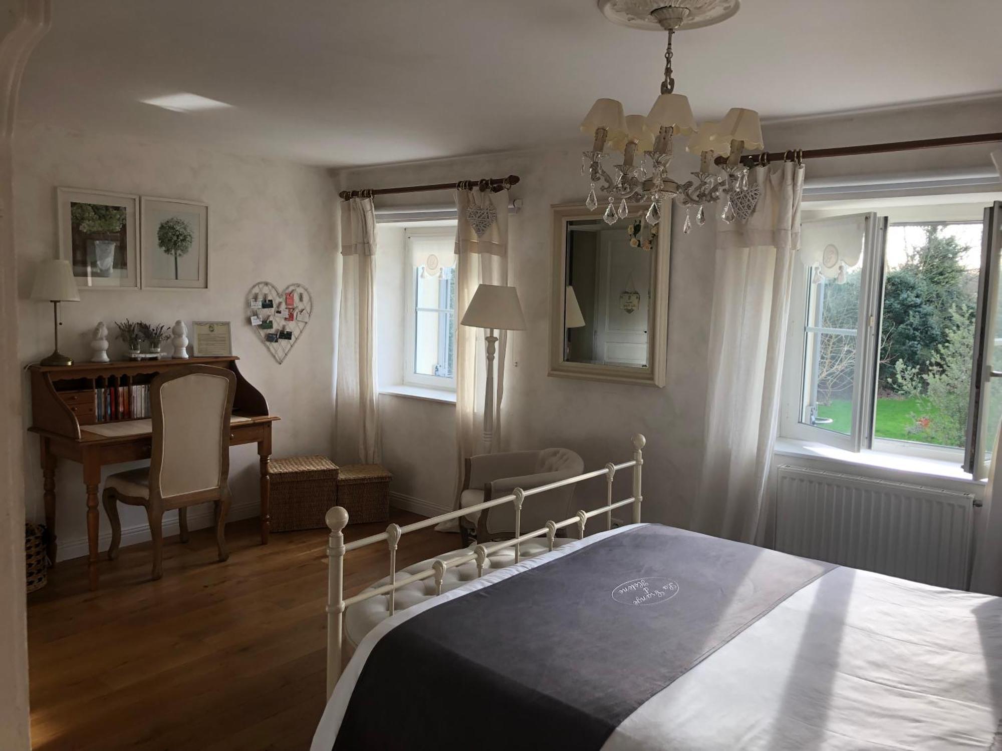 Bed and Breakfast La Grange d'Hélène Cholet Exterior foto